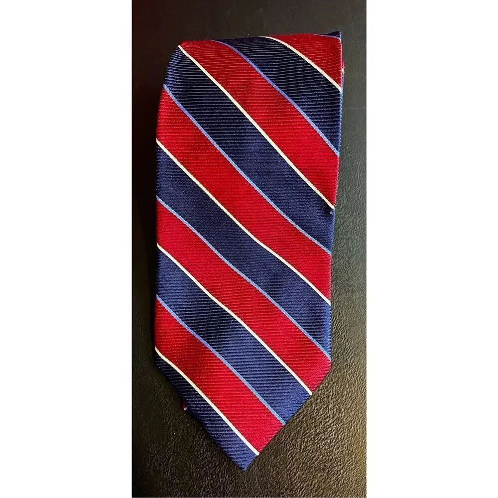 Brooks Brothers tie